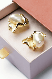Sculpted Shell Studs