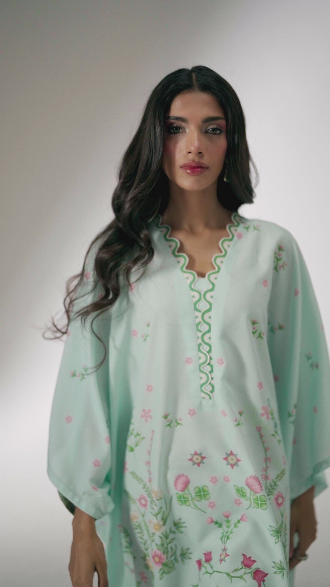 MINT BLOSSOM GARDEN KAFTAN